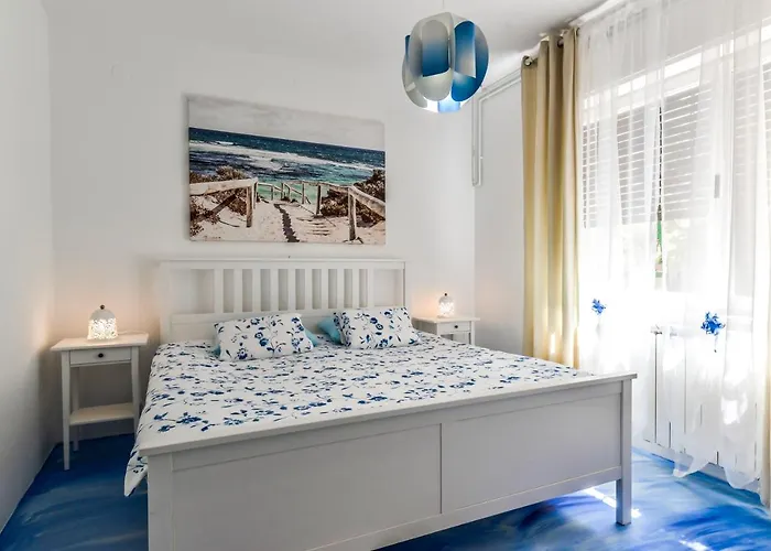 Apartment Dora